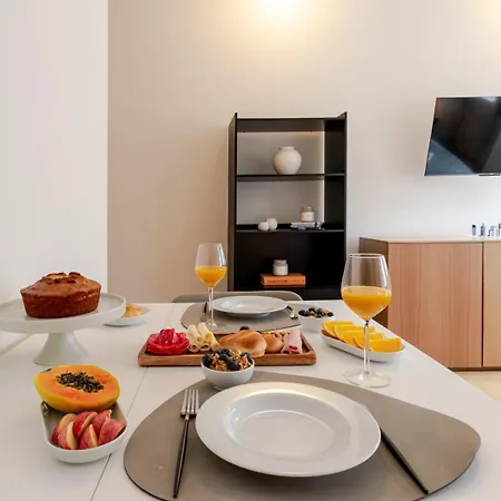 아파트 & Cozy By Hostwise