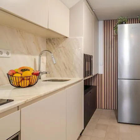 & Cozy By Hostwise 아파트 *