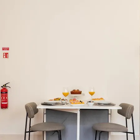 Apartment & Cozy By Hostwise Vila Nova de Gaia