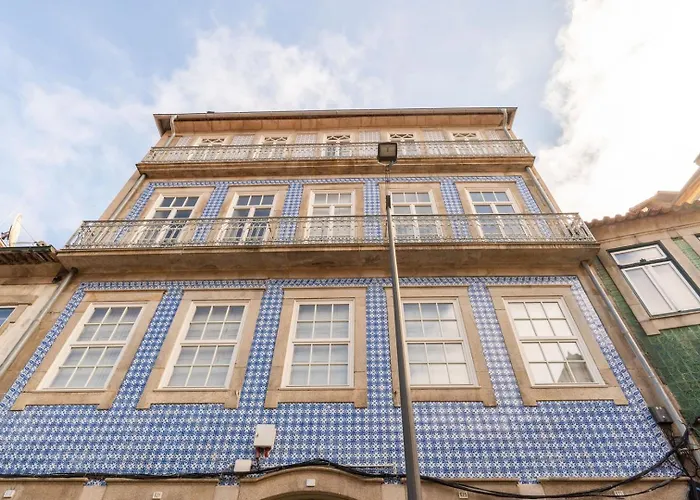 & Cozy By Hostwise *