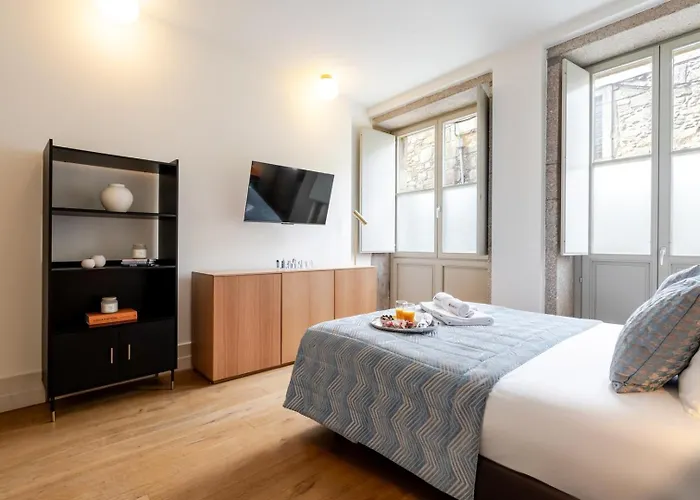 & Cozy By Hostwise *